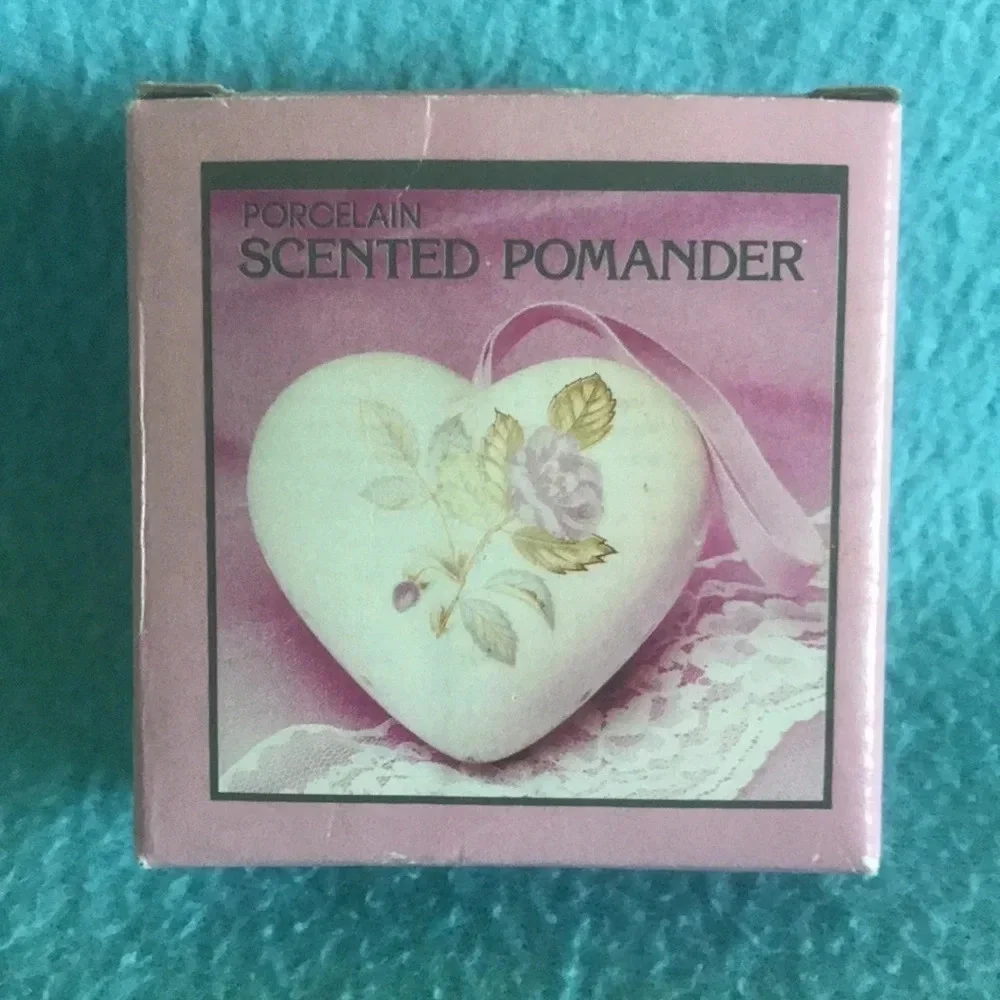 POMANDER PORCELAIN scented Vintage 1986 purple- refillable NEW IN BOX 3” X 3”
